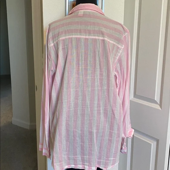 Divided by H&M Pink and White Striped Button-Up Shirt - Picture 2 of 4